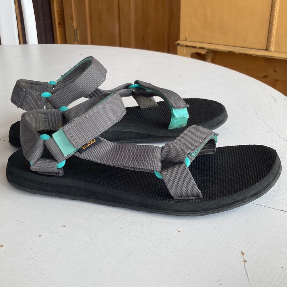 TEVA Women’s Original Universal Sandal Blue and Gray US Size 8